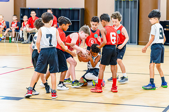 Lions_Summer_Bball_Tiny_Playoff_Game1-10