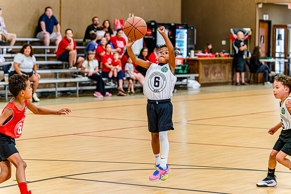 Lions_Summer_Bball_Tiny_Playoff_Game1-45